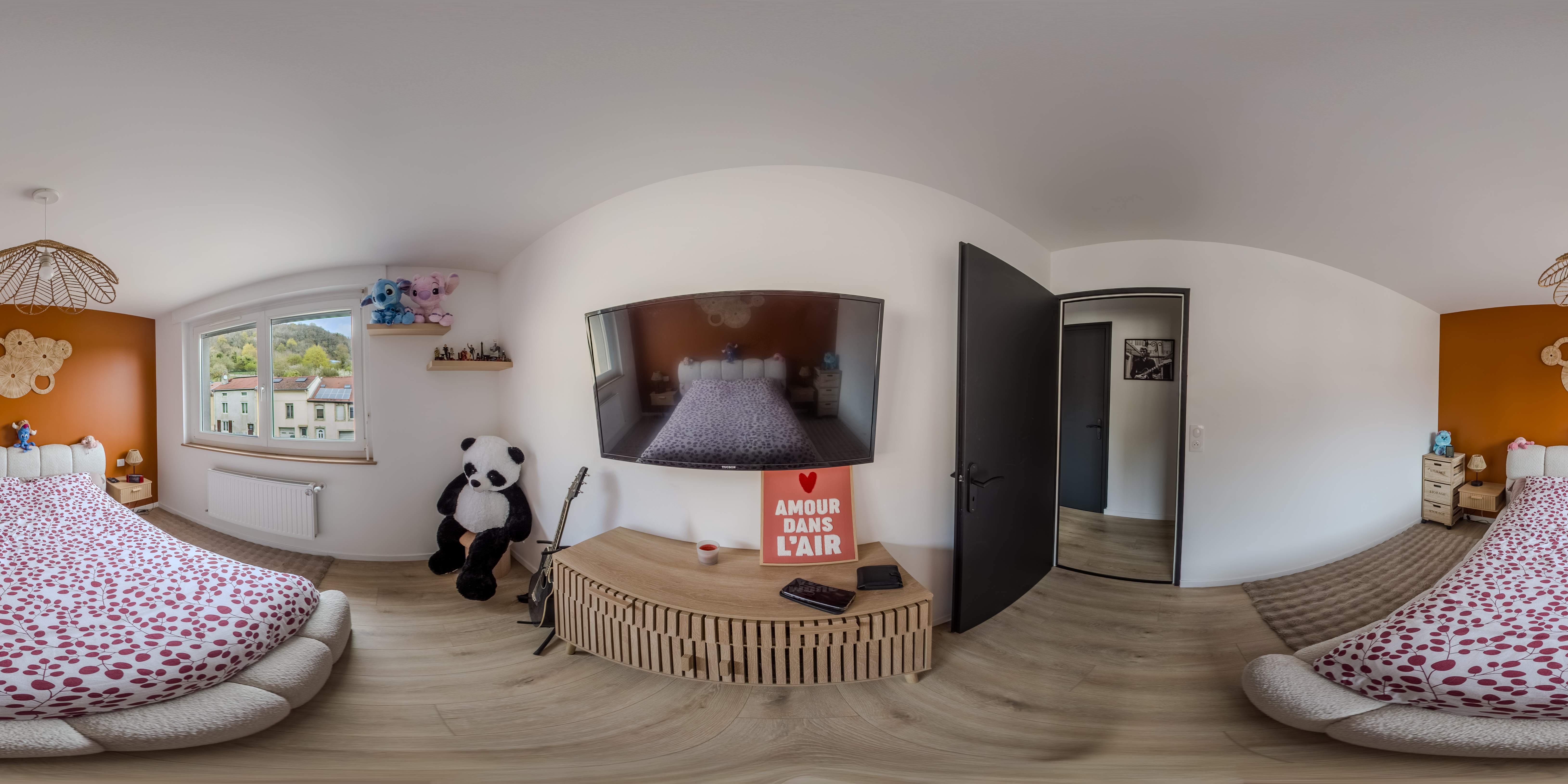 360 View
